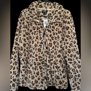 Torrid Women's Leopard style Jacket Size 2XL New w/ tags